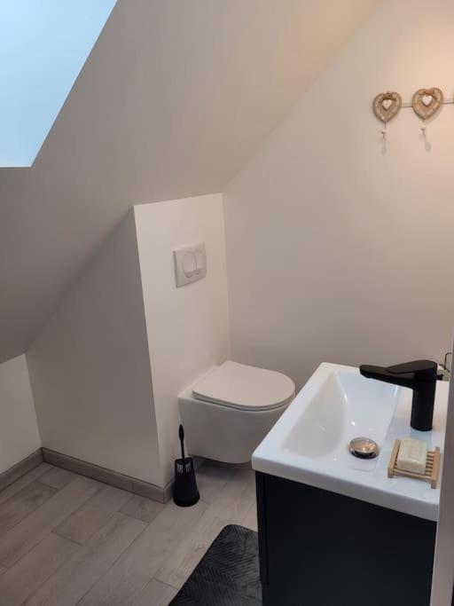 Appartement Proche Circuit Change  Екстер'єр фото