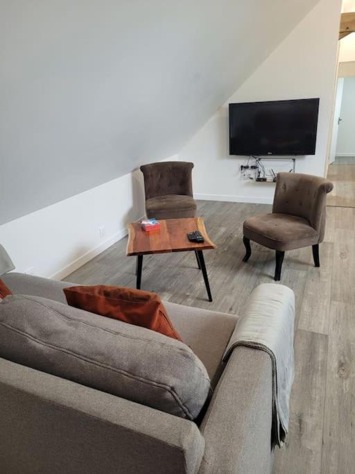 Appartement Proche Circuit Change  Екстер'єр фото